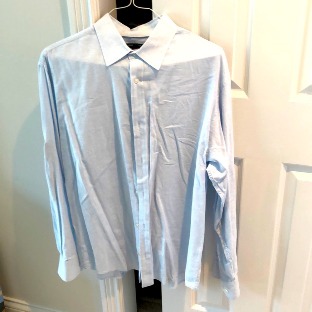 Banana Republic casual shirt, transitional short sleeve. XL. Light blue.